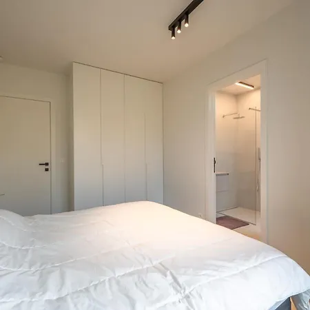 Levant 2 Slaapkamers, 2 Badkamers, Balkon & Knokke-heist! شقة